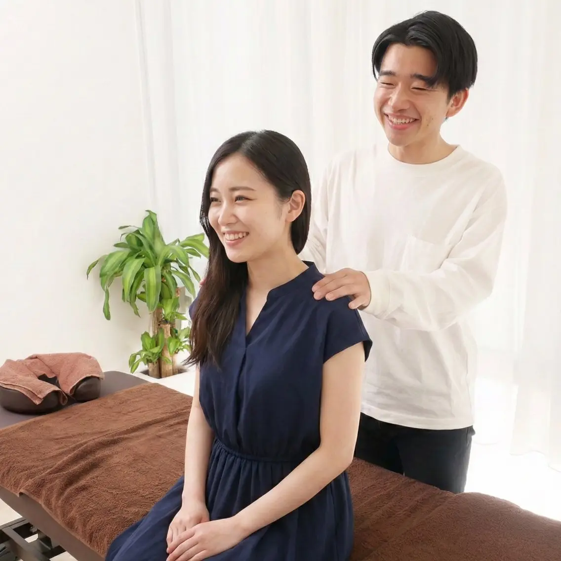 小顔・たるみ専門 DAZZLEのエステ・リラクイメージ