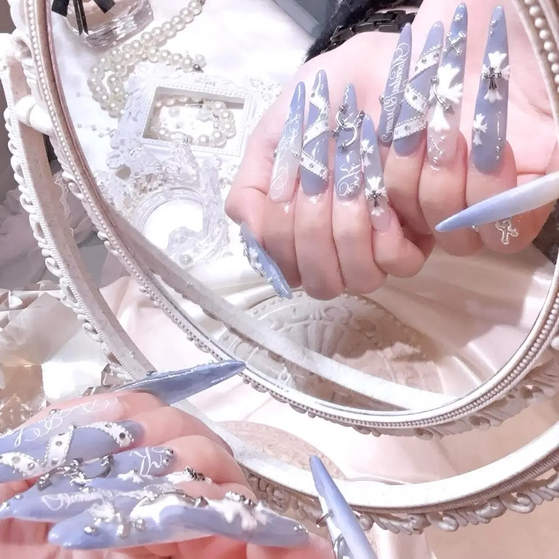 ネイル アートネイル ジェルネイル 韓国ネイル ニュアンスネイル シンプルネイル ハンドネイル ハンドケア Anna Melia Nailのネイルデザイン