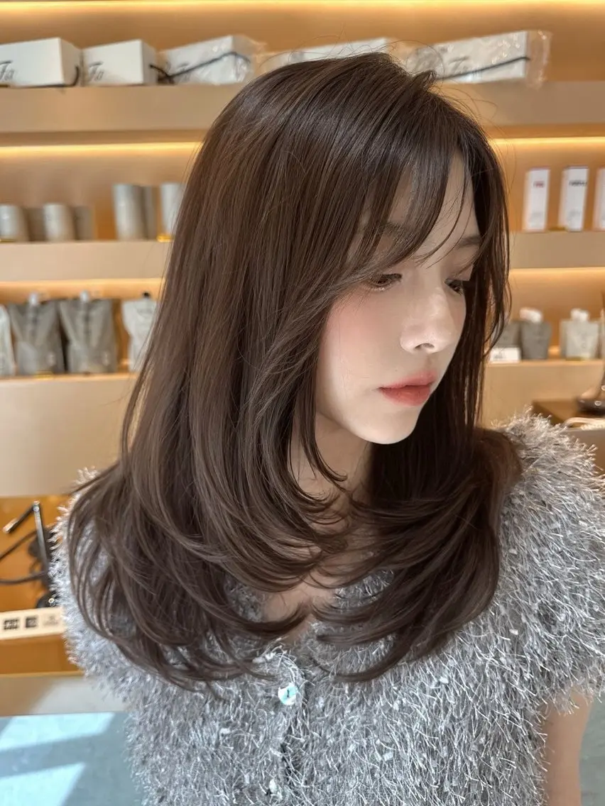 ミディアム 縮毛矯正 大野 愛代莉のヘアスタイル