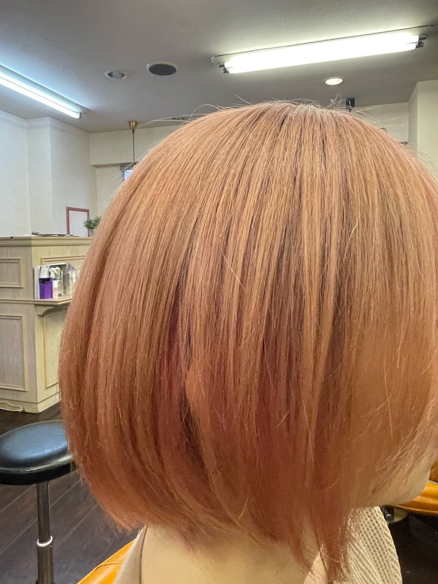 ショート カラー 桧山 真のヘアスタイル