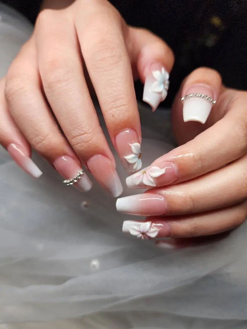 ネイル ハンドネイル eightyfour nail💚白石のネイルデザイン