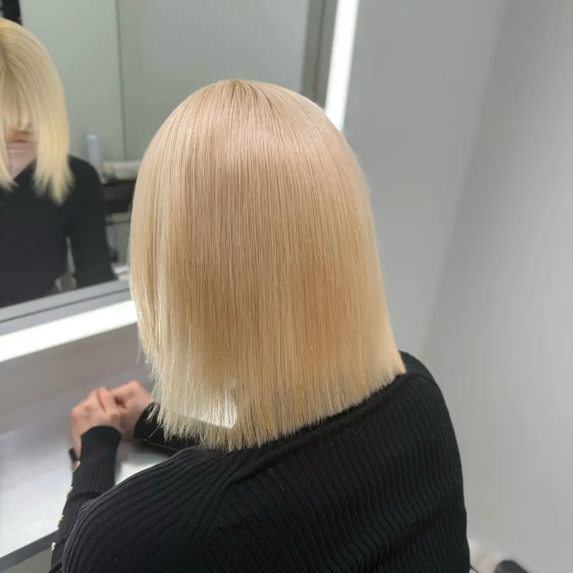 ショート tace新宿 めいのヘアスタイル