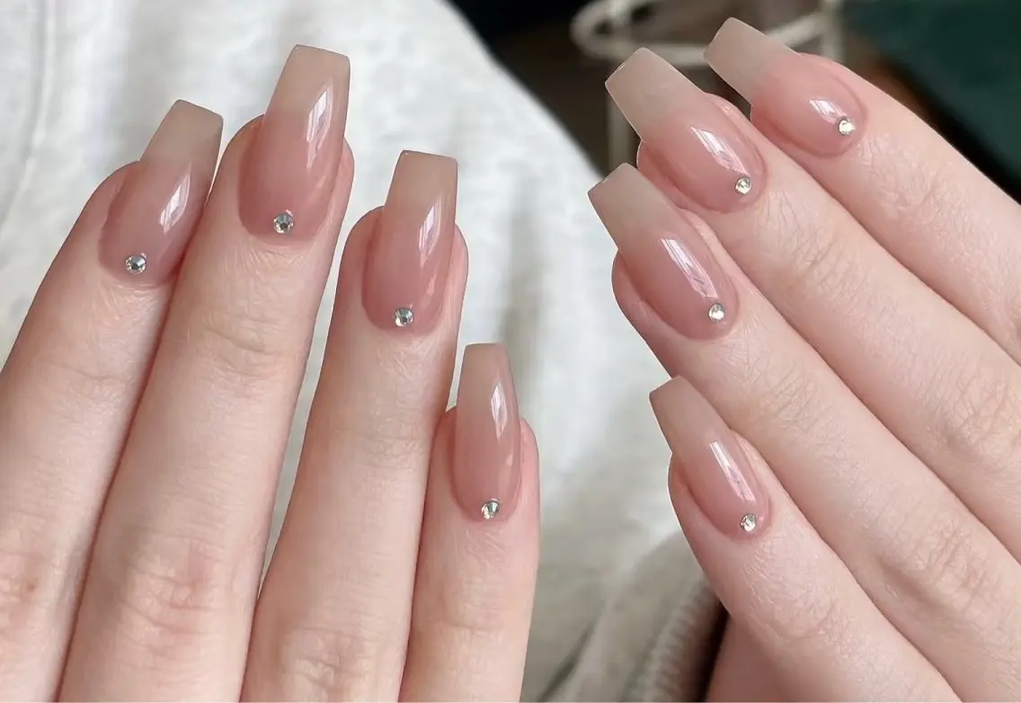 【HAND】チップ長さだし+カラーワンポイント(チーク、ラメライン、小パーツetc...)¥10000→¥8000の写真