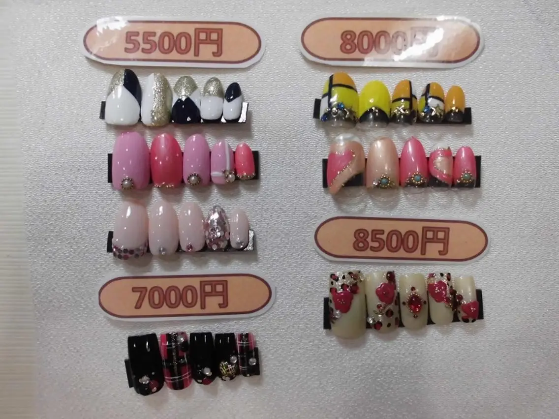 ネイル ネイルサロン Cureのネイルデザイン