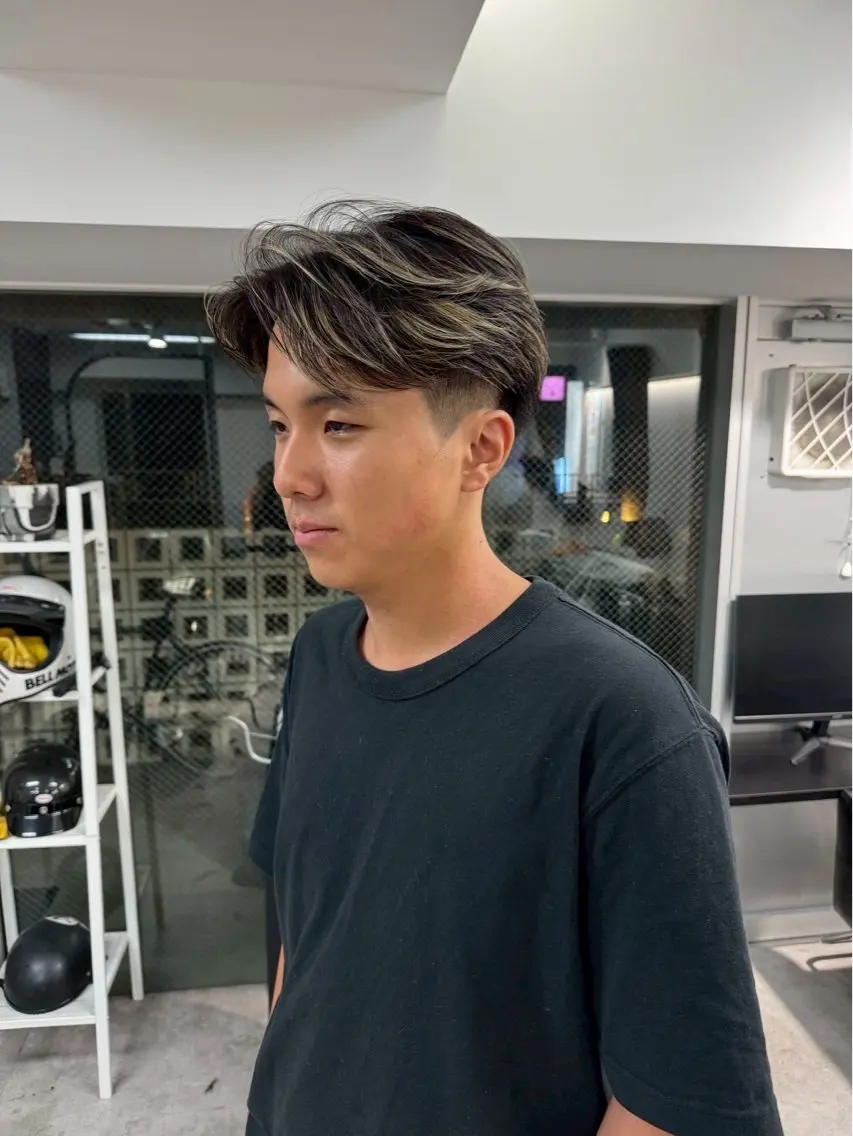 ショート カラー メンズ カット ヘアカラー トリートメント 💈メンズフェード 特化DAIYA💈の眉毛・アイブロウイメージ
