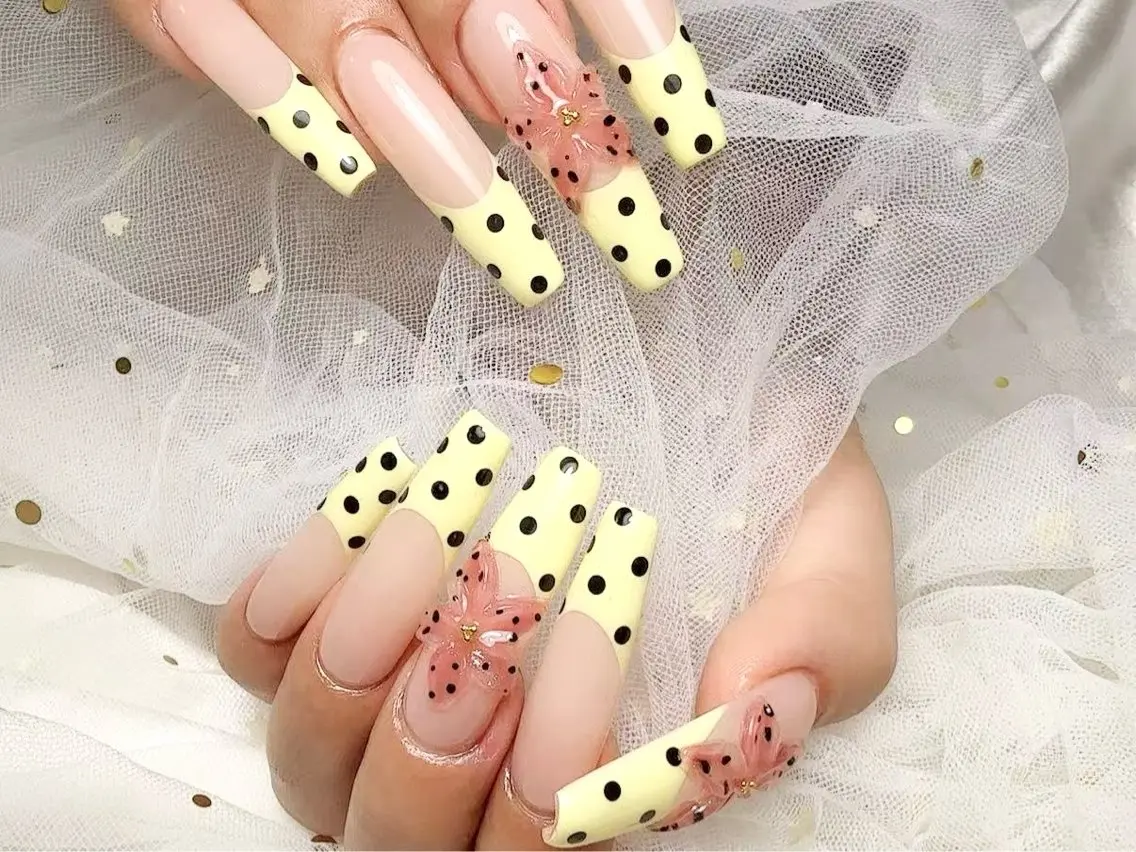 ネイル ジョリ kasumi🌹💅のネイルデザイン