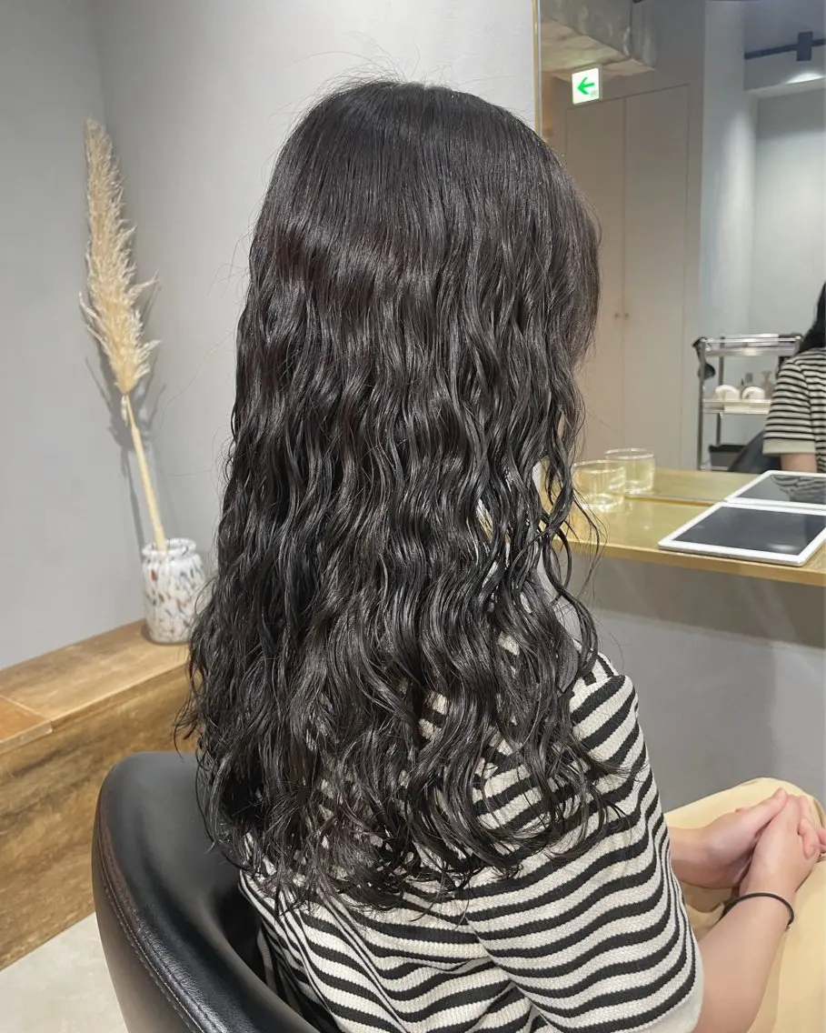 ロング パーマ 髪質改善 縮毛矯正 デジタルパーマ カット パーマ トリートメント 【表参道】Ruri デジタルパーマのヘアスタイル