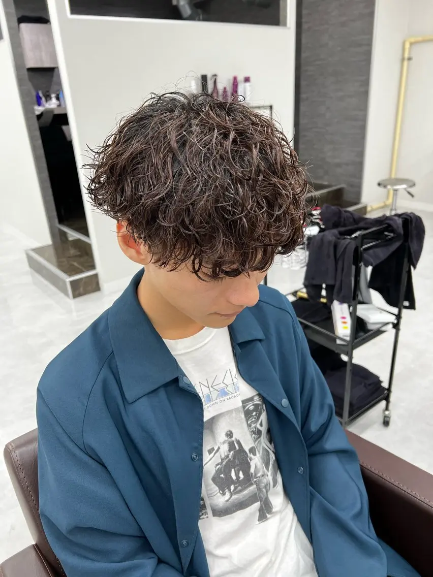ショート パーマ メンズ カット パーマ トリートメント ヘアセット メンズパーマ名人 TAKUMAのヘアスタイル