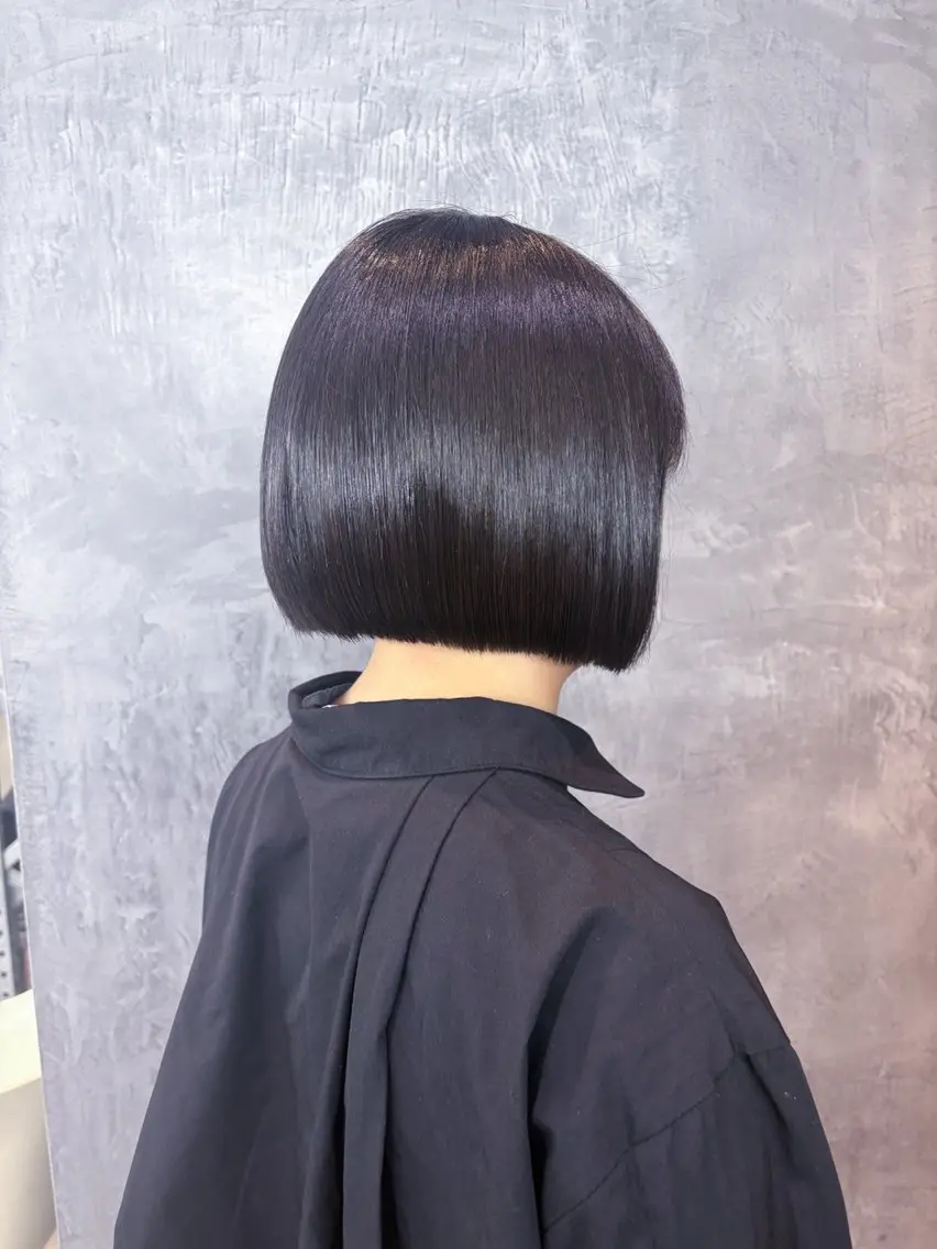 ショート ボブ カット 淀 小南津のヘアスタイル
