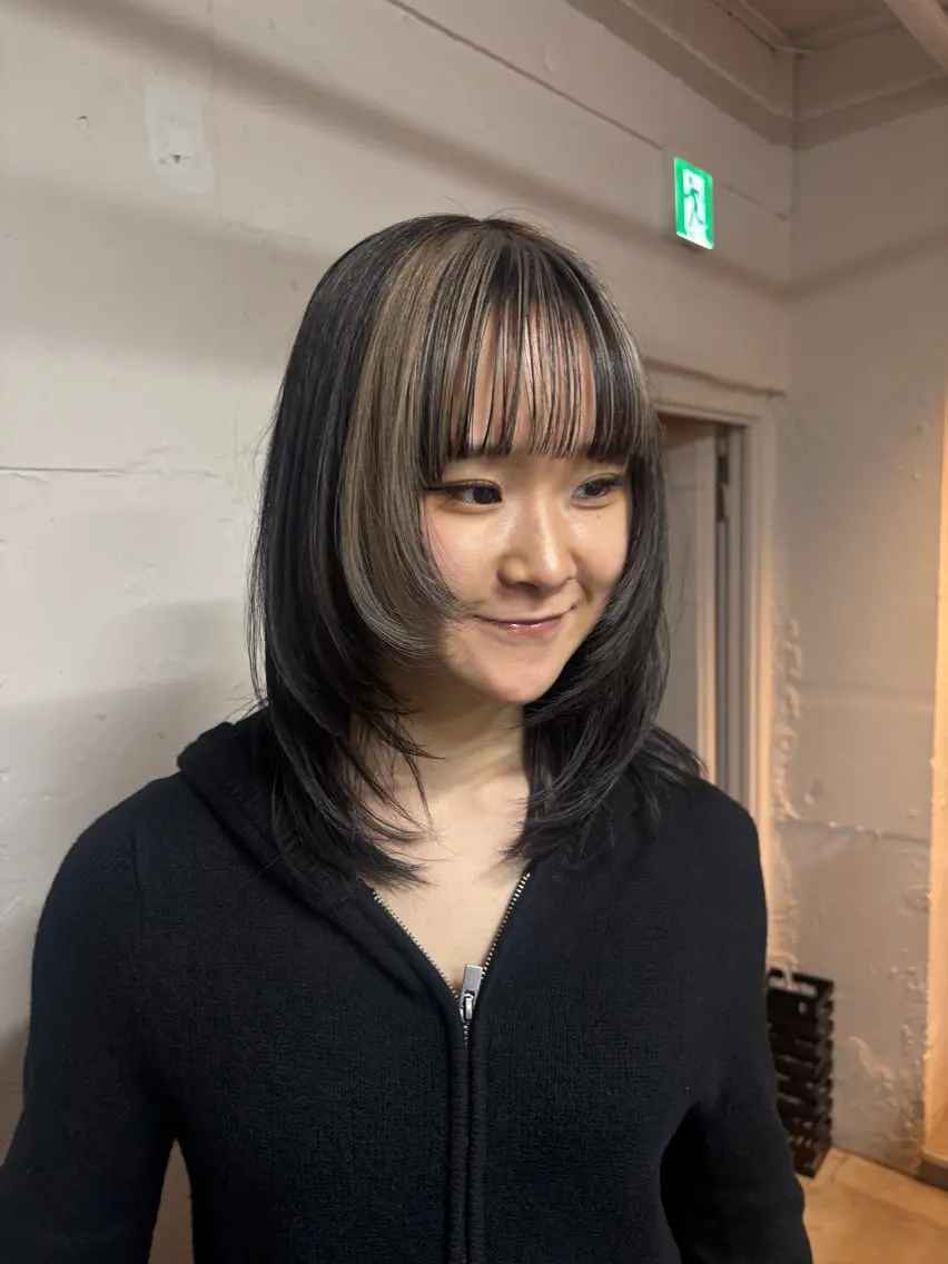 ミディアム カラー 🩵似合わせカット SEIRA🩵のヘアスタイル