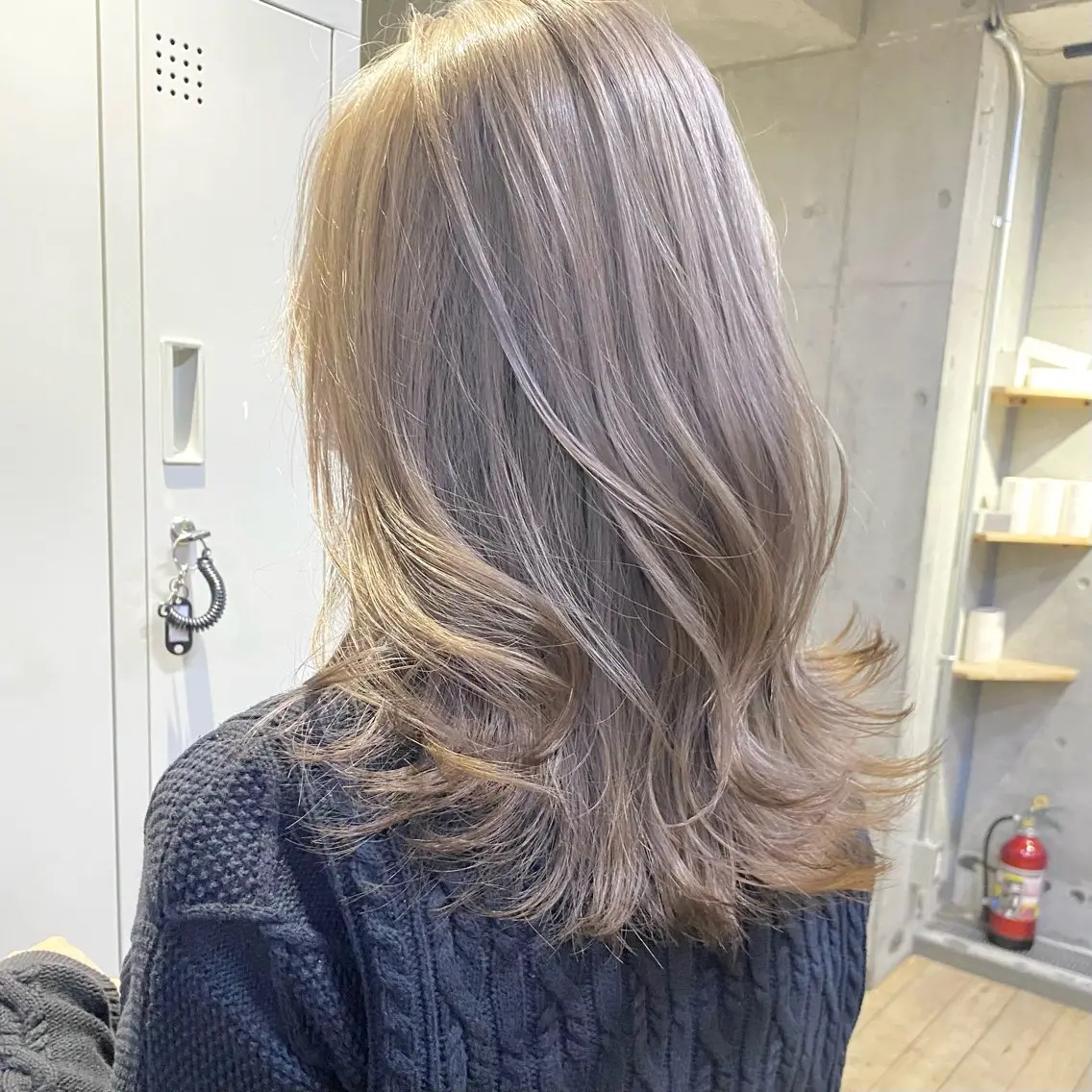ミディアム ⭐️横浜ブリーチ特化 美容師 堤涼⭐️のヘアスタイル