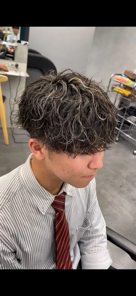 カラー パーマ メンズ カット ヘアカラー パーマ fifth 丸山太誠のヘアスタイル