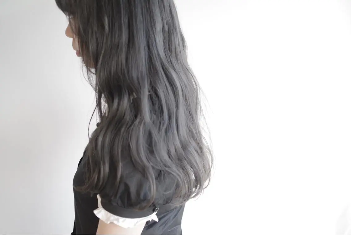 ロング カラー グレージュ マンツーマン施術🦋 ayajuのヘアスタイル