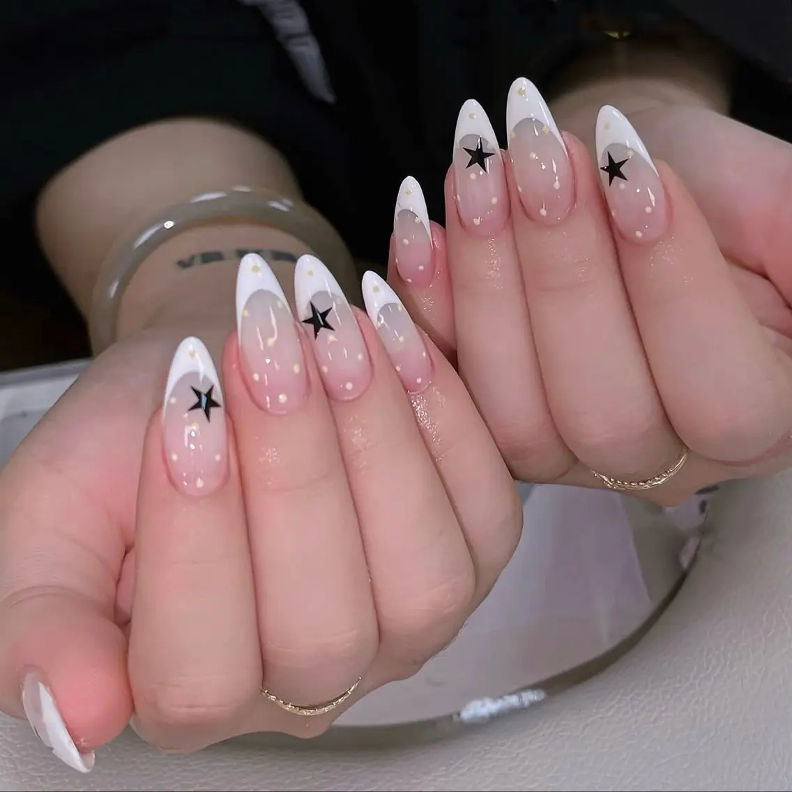 カラー Pun Sora Nailのネイルデザイン