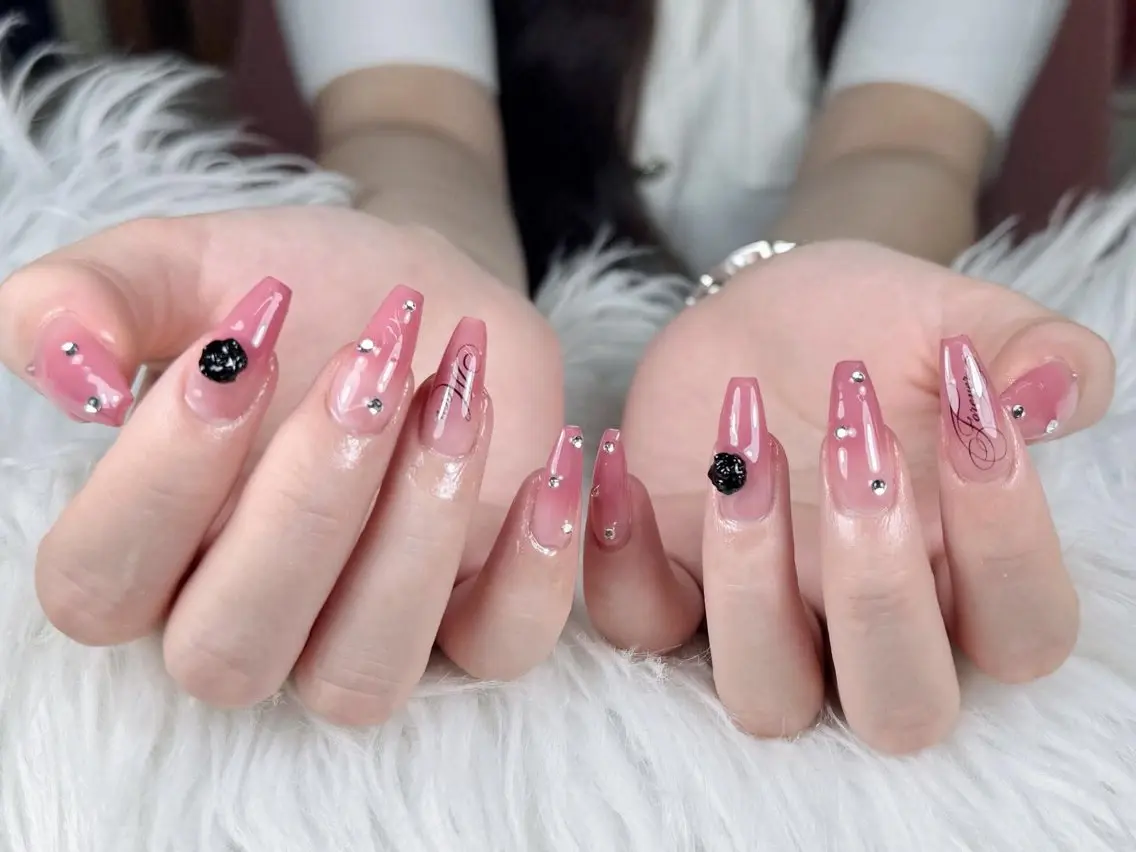 ネイル ハンドネイル MIO Nailのネイルデザイン