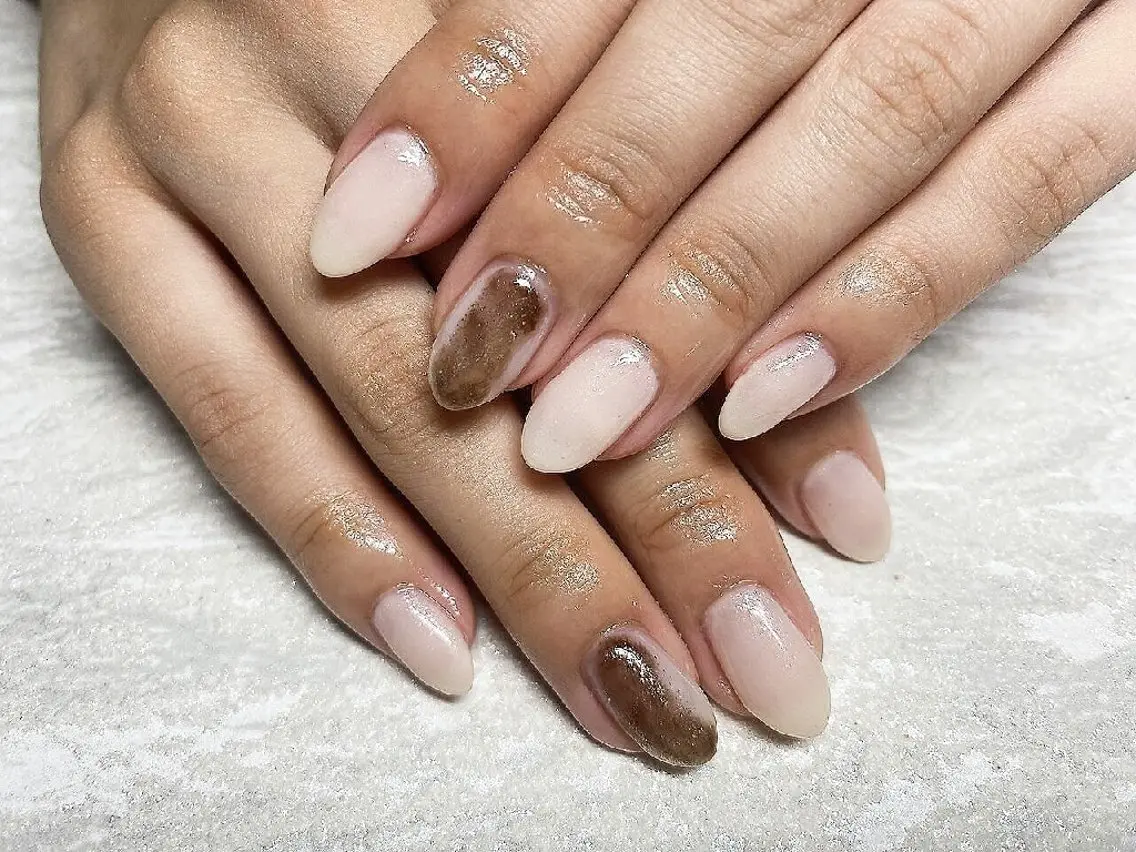 ネイル アートネイル 韓国ネイル ニュアンスネイル オフィスネイル シンプルネイル ハンドネイル JULIE NAILのネイルデザイン