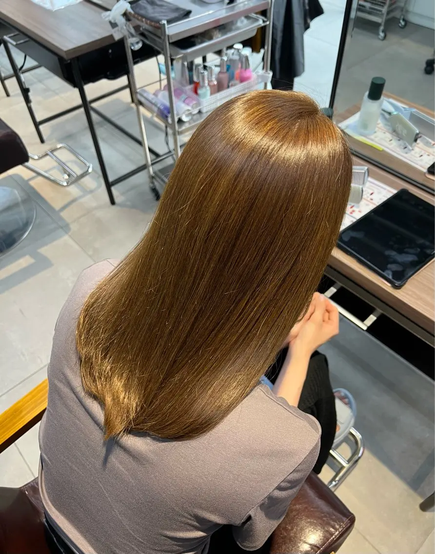 ミディアム 髪質改善 ヘアカラー Kako🫧⭐️ アシスタント/モデルのヘアスタイル