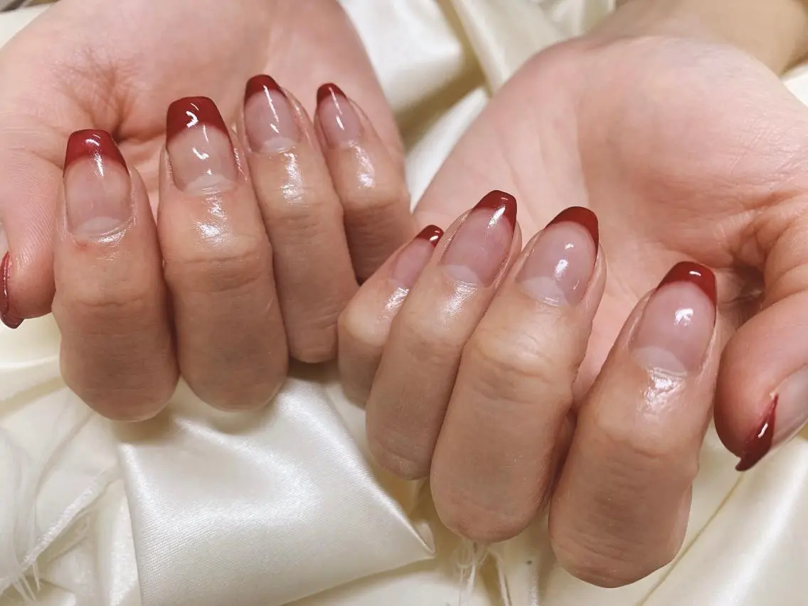 ネイル ボルドー mogunail &blowのネイルデザイン