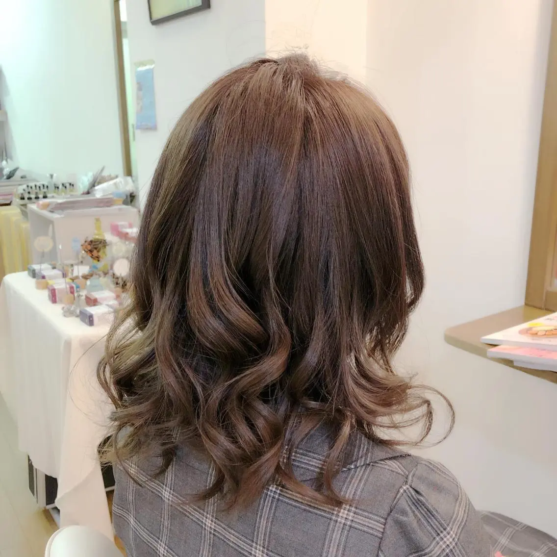 セミロング ヘアアレンジ 塩崎 春香のヘアスタイル