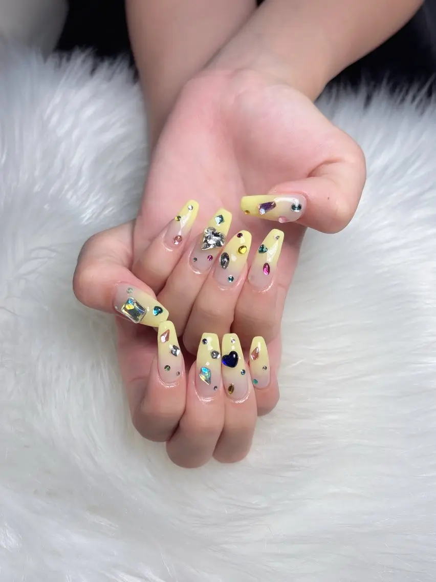 ネイル 💅ネイルハウス🏡 🎀TOMO🎀のネイルデザイン