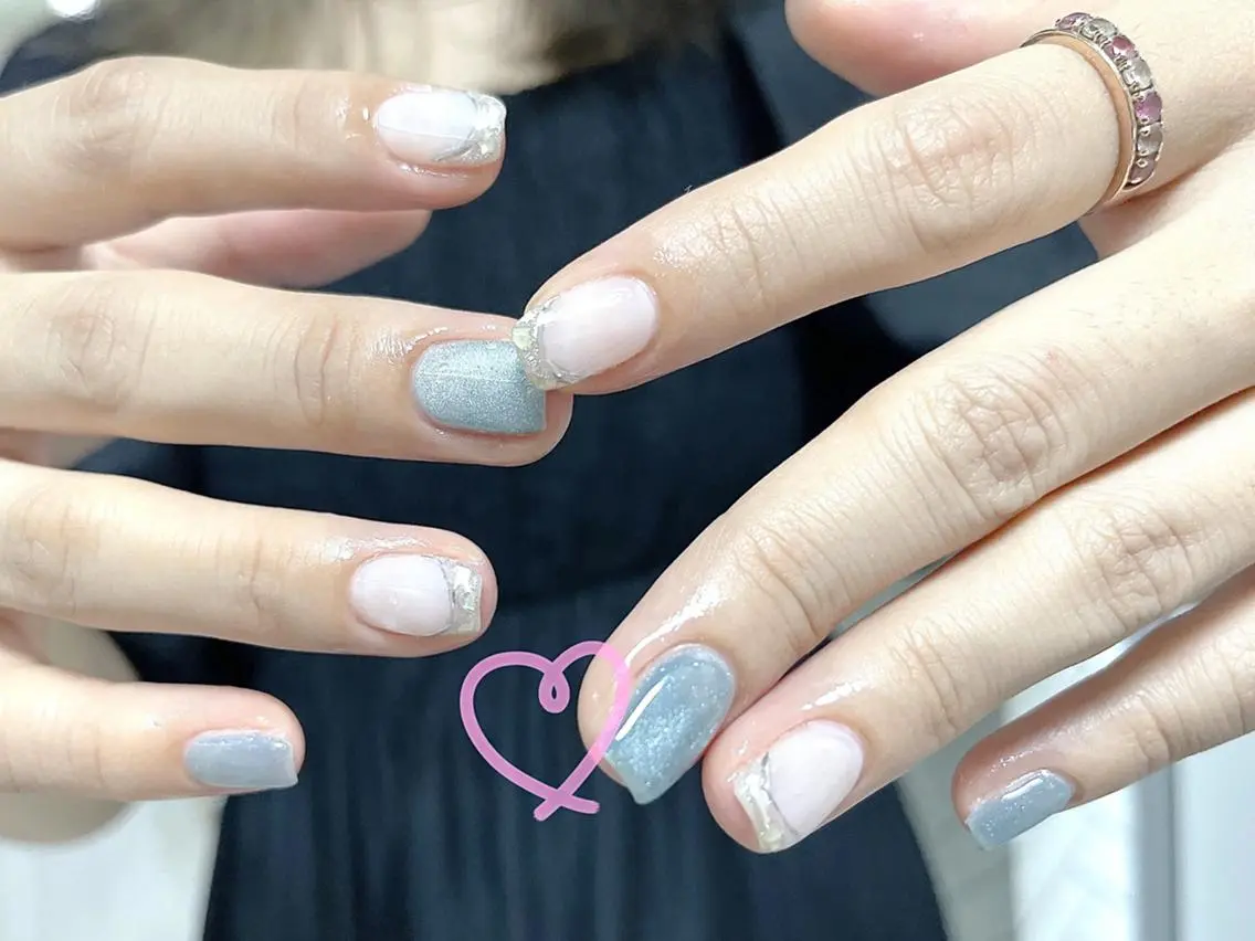 ネイル Shis_🦄shi 韓国風キラキラネイルのネイルデザイン