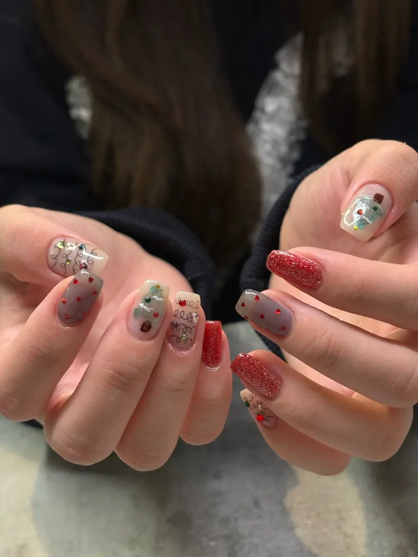 ネイル ハンドネイル Noël 新宿南口 toyonのネイルデザイン