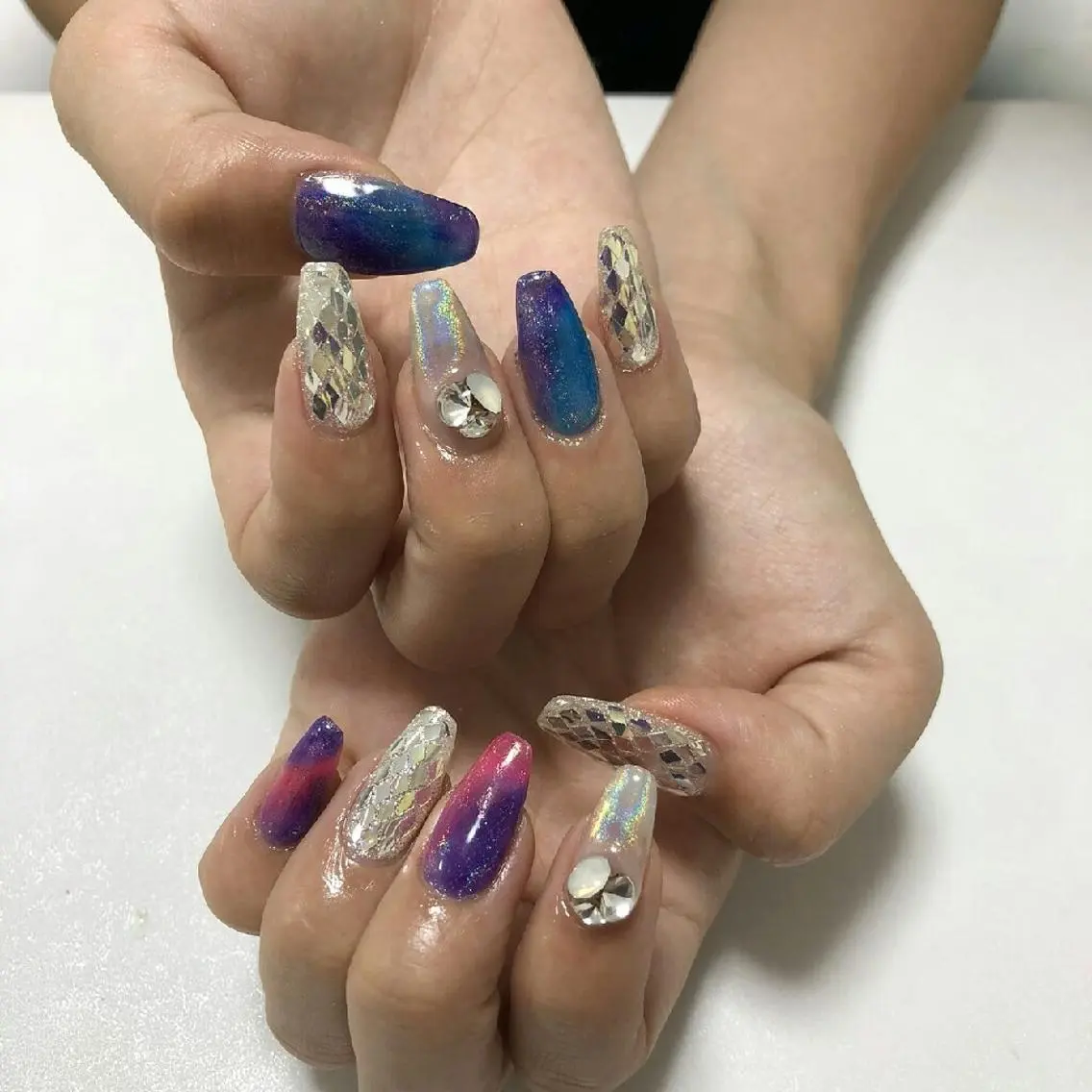 ネイル キラキラネイル JEWEL nailのネイルデザイン