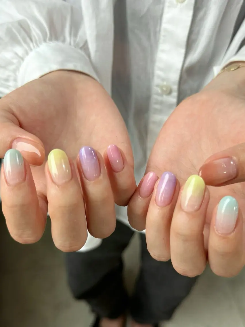 ネイル グラデーション 夏ネイル salon GIGINailの眉毛・アイブロウイメージ