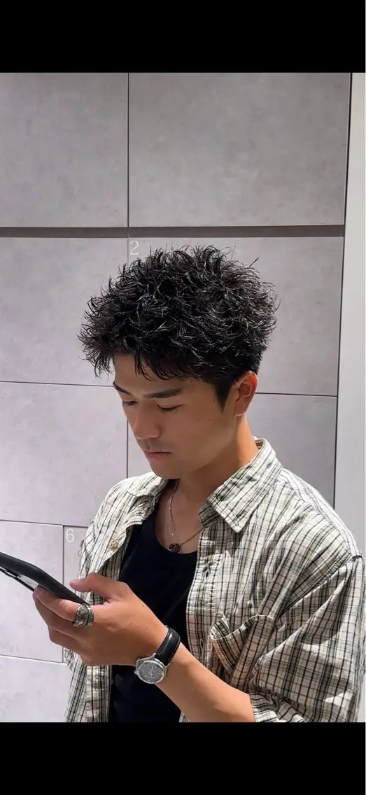 ショート ショートヘア スパイキーショート/ 吉村駿佑のヘアスタイル