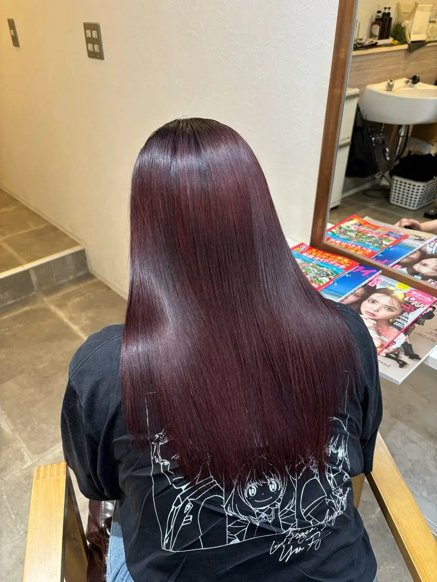 カラー 神 日向のヘアスタイル