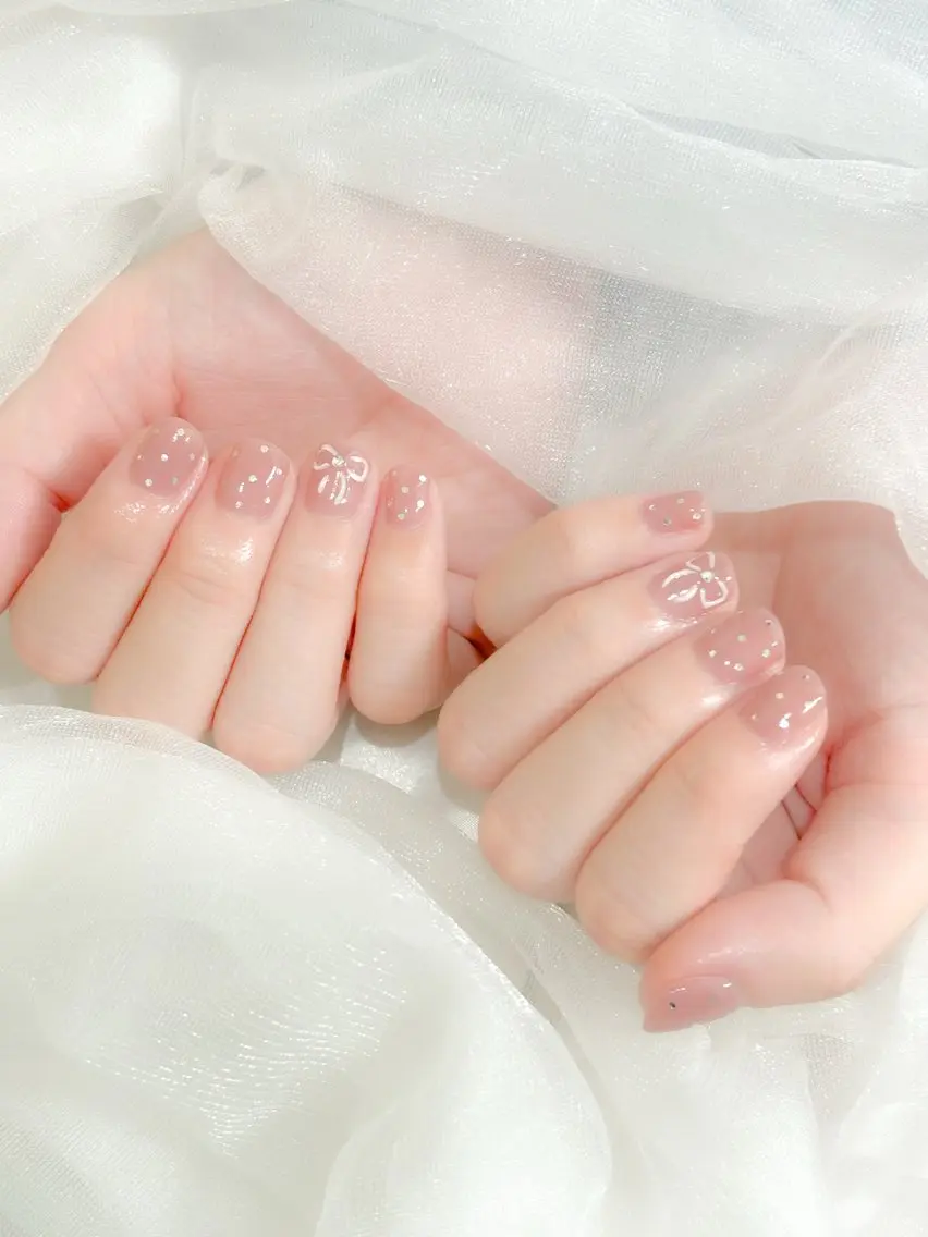 ネイル Lutena🎀 Kimuraのネイルデザイン