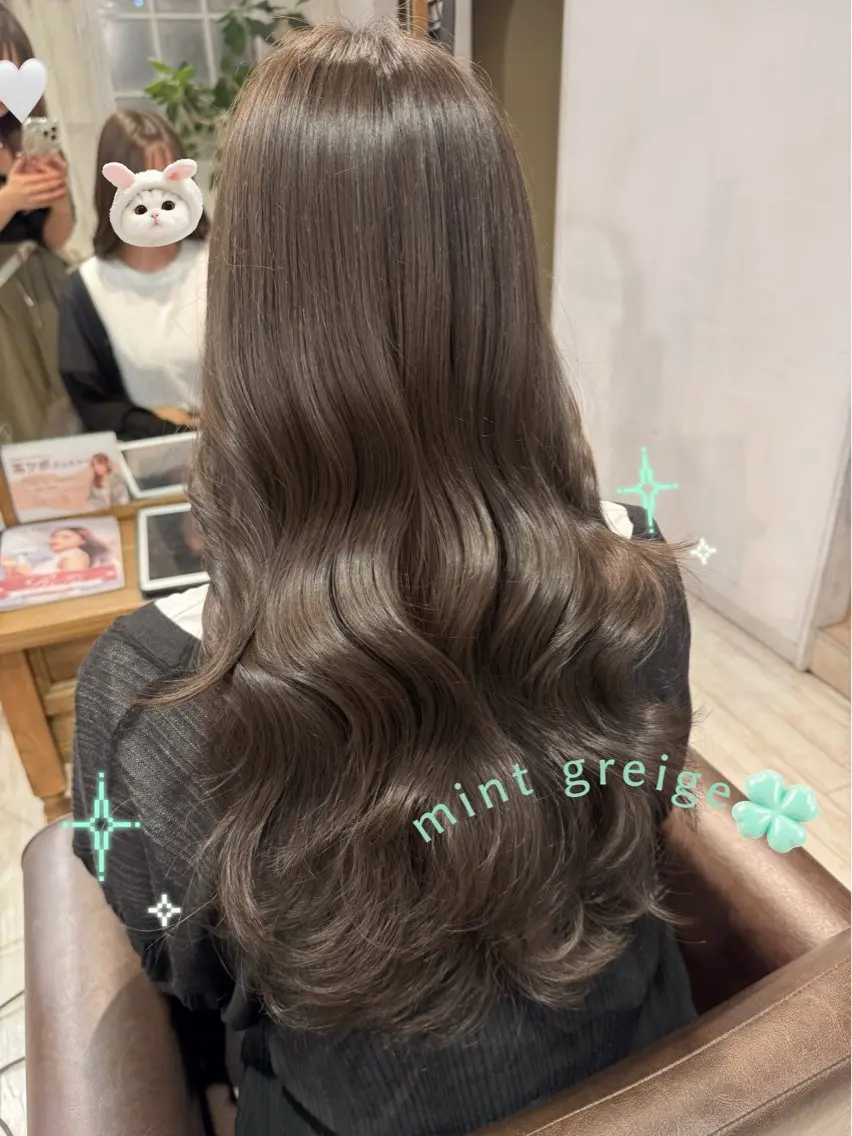 ロング カラー ベージュカラー グレージュ ミント ミントベージュ オリーブベージュ カット ヘアカラー トリートメント レイヤーカット、 大人可愛い　中村美羅のヘアスタイル