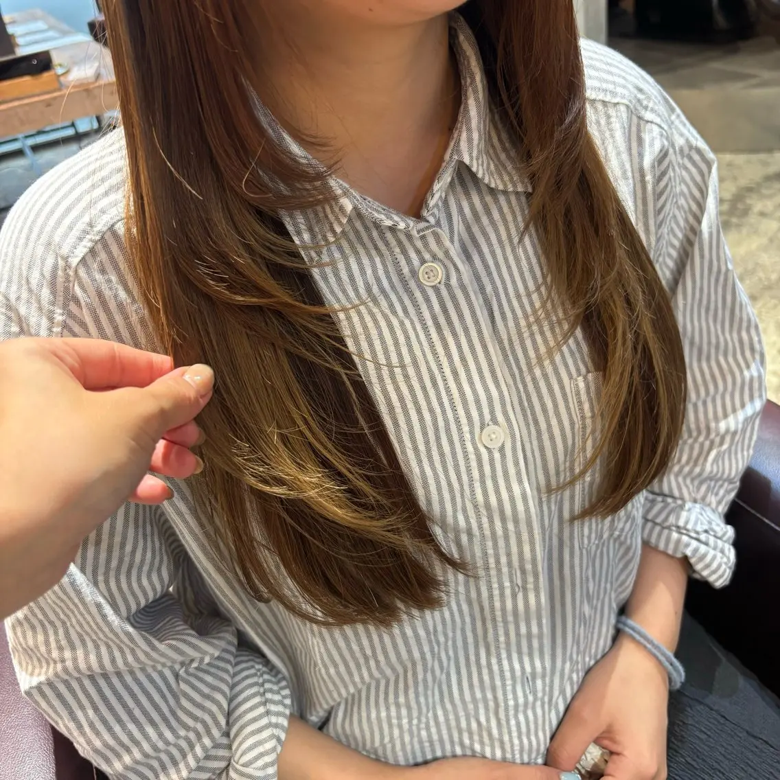 ロング レイヤーカット saya 🌟 レイヤー/ツヤ髪のヘアスタイル