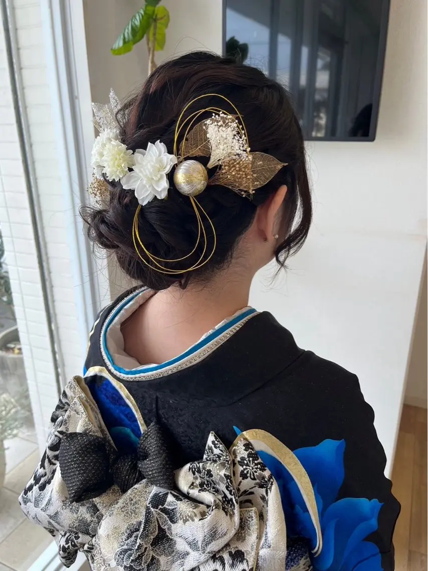 ロング ヘアアレンジ 成人式 小川 遥加のヘアスタイル