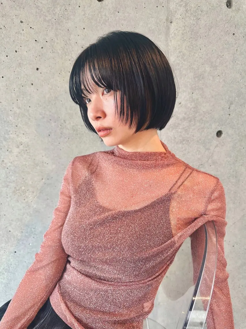 ショート ボブ 顔まわりレイヤー レイヤーカット charme シャルムのヘアスタイル