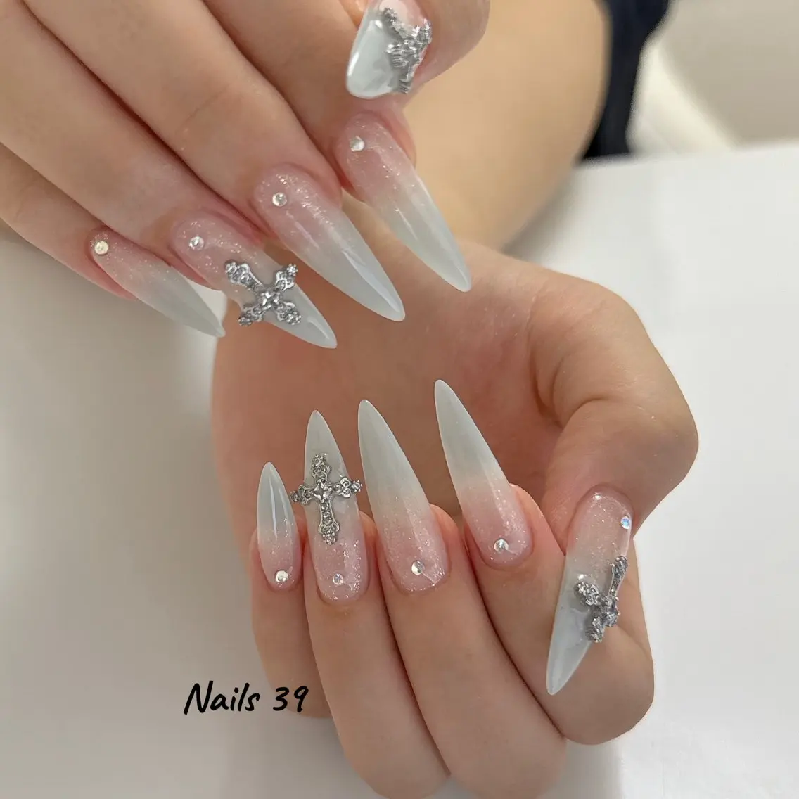 ネイル Nails 39のネイルデザイン