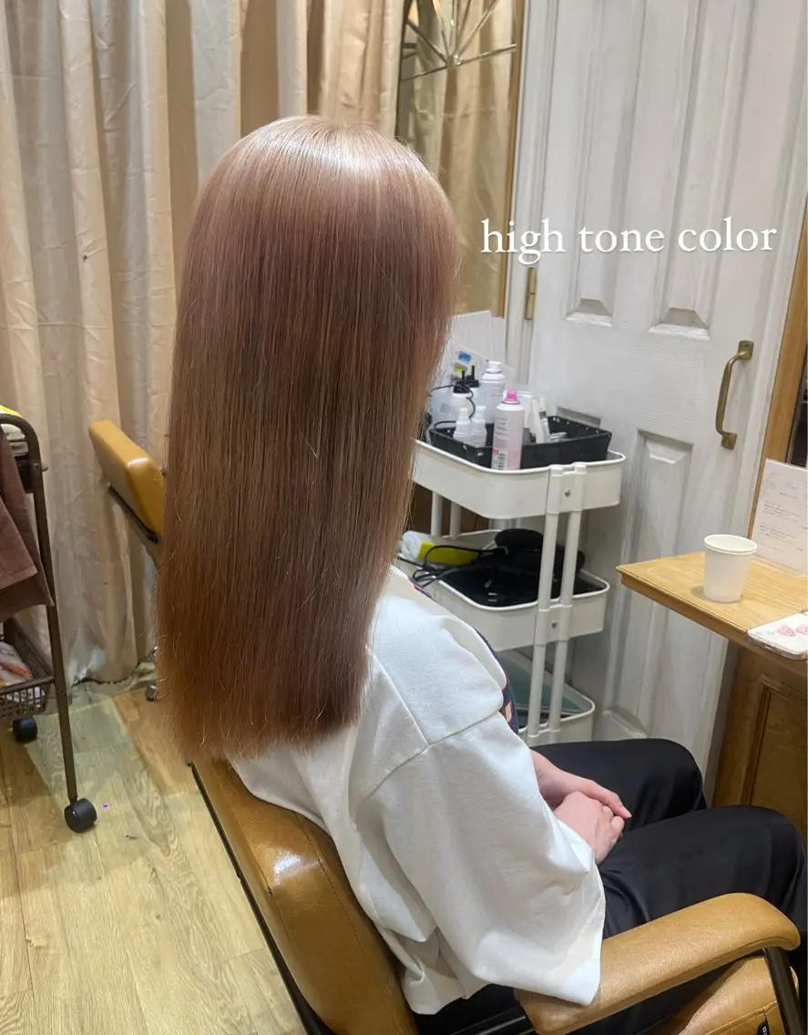 ロング カラー 髪質改善| ブリーチ 絹髪🦋shukaのヘアスタイル