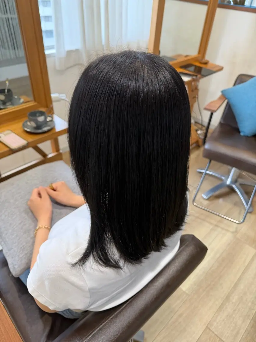 ミディアム ヘアカラー トリートメント ヘッドスパ RENA｜透明感 カラー×癒しスパのヘアスタイル
