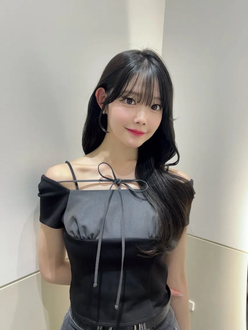 ロング カラー 透明感カラー グレージュ カット ヘアカラー トリートメント 🩷韓国ヘア/ヨシン モリ🩷Maikaのヘアスタイル