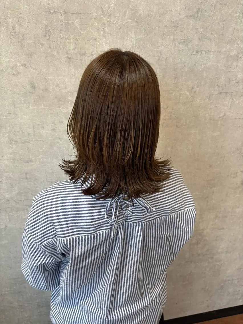 ロング 艶髪/透明感カラー 下山 萌華のヘアスタイル
