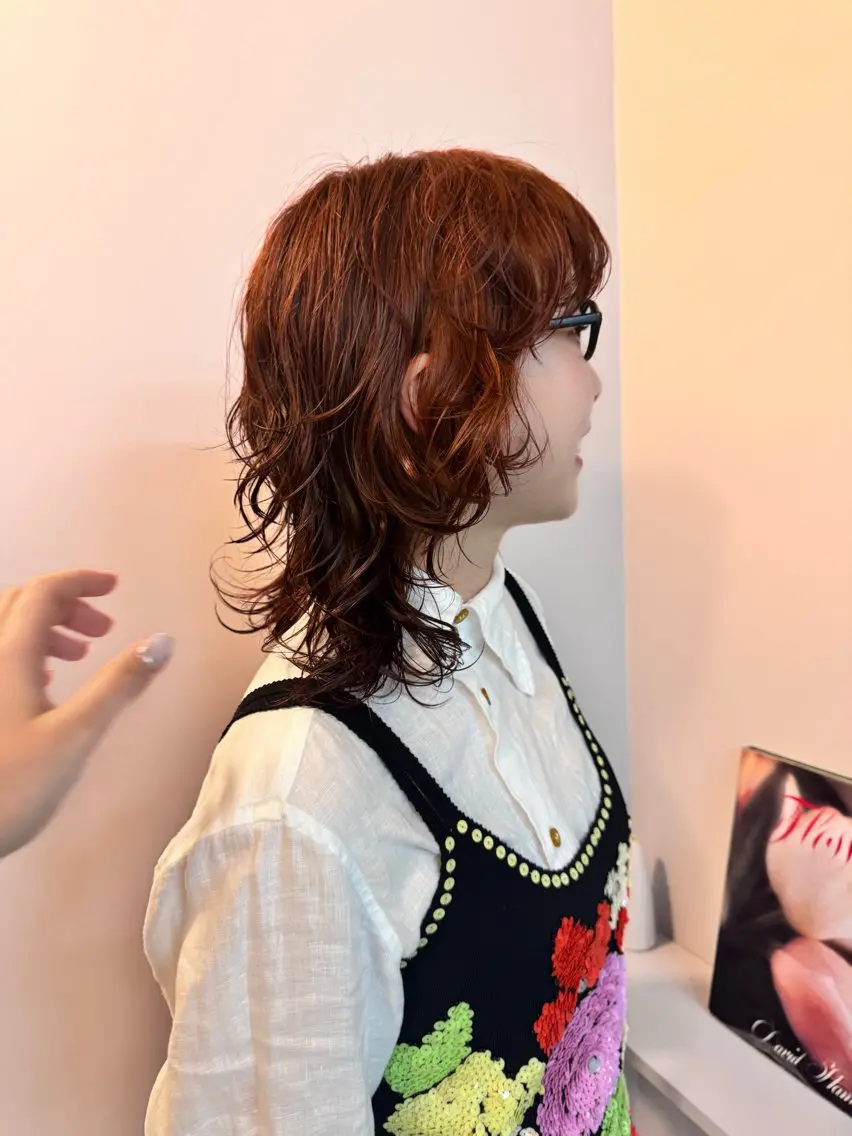 ミディアム パーマ ミディアムパーマ ケアカラー casey mayuのヘアスタイル