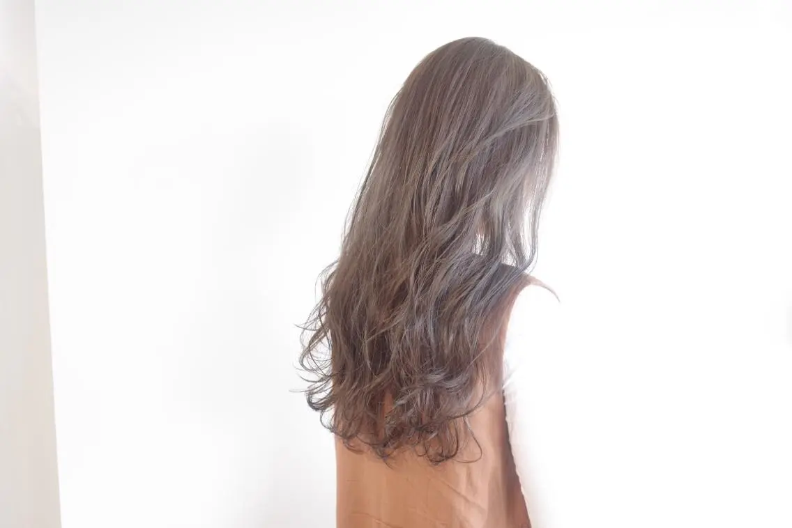 ロング etore 矢場町 南沙希のヘアスタイル
