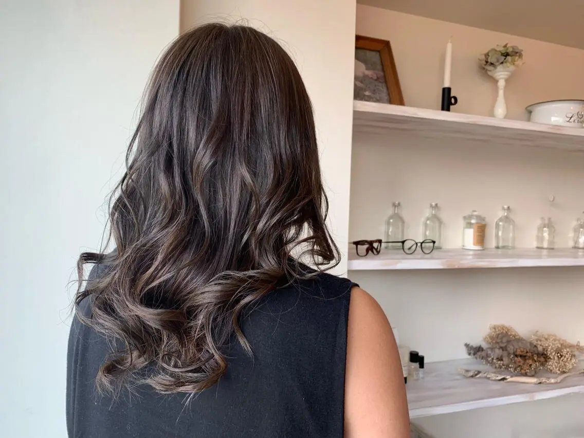 セミロング カラー ブルーカラー ブルーバイオレット バイオレットカラー ボブウルフ／ボブ Satsuki【名駅のヘアスタイル