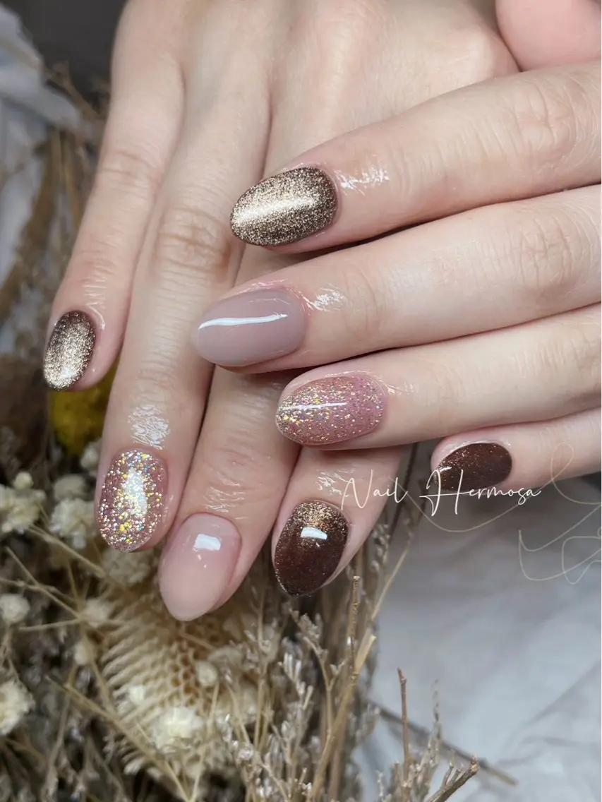 ネイル 長さ出し フラッシュネイル フットネイル ジェルネイル マグネットネイル ハンドネイル エルモサ YURIKAのネイルデザイン