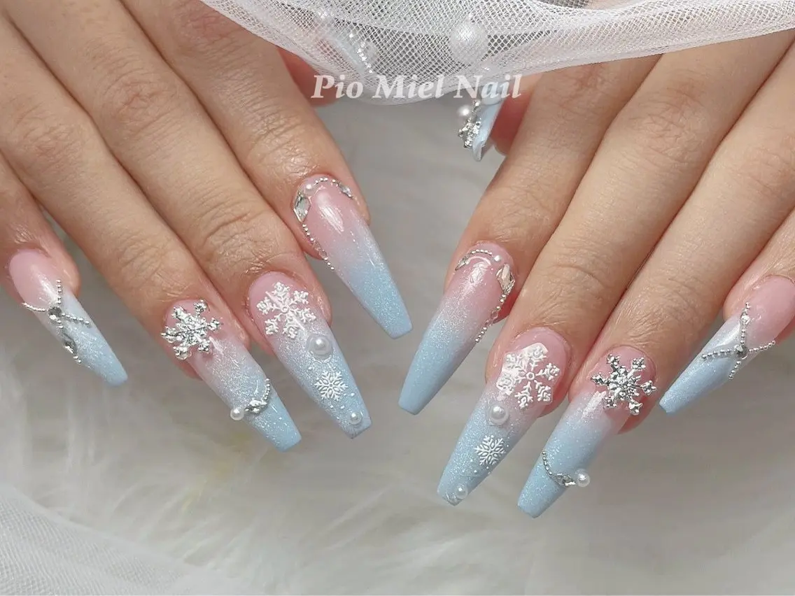ネイル Pio Mielのネイルデザイン