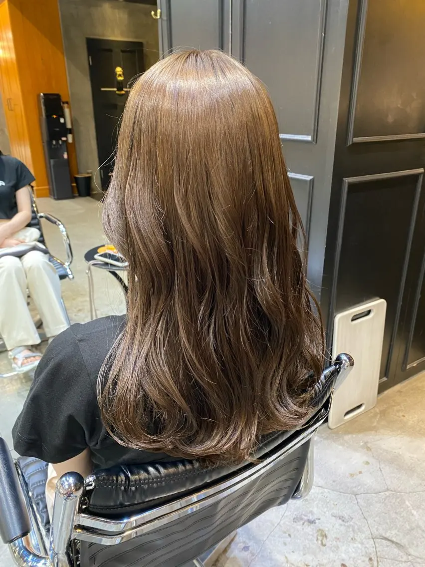 カラー カット ヘアカラー トリートメント 透明感カラー🌿 グレージュ🐺陽介のヘアスタイル