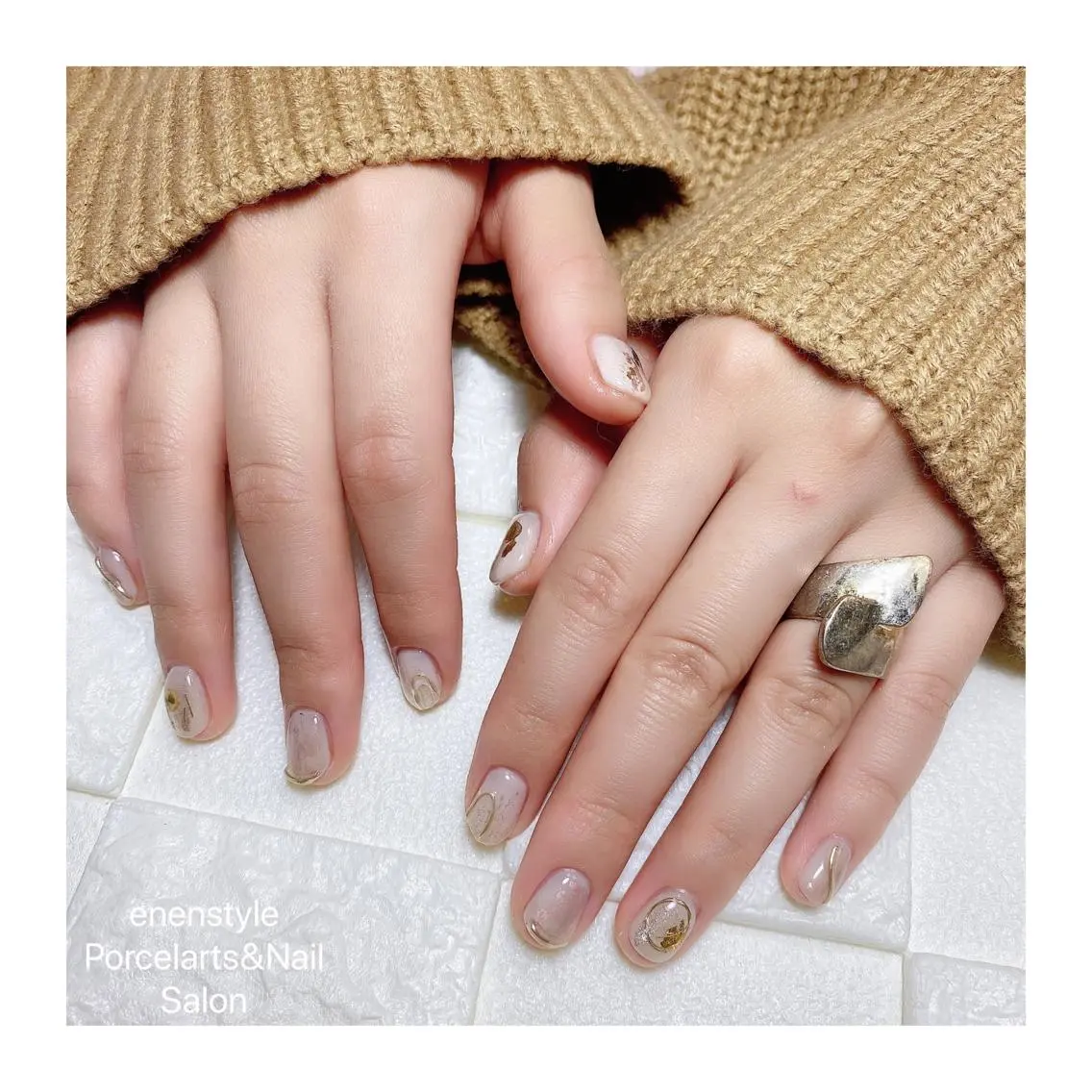 ミディアム ネイル ハンドネイル 🐾enen style 🐾のネイルデザイン