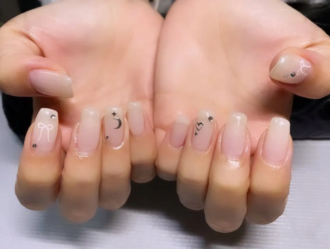 ネイル ハンドネイル Welina ♡♡のネイルデザイン