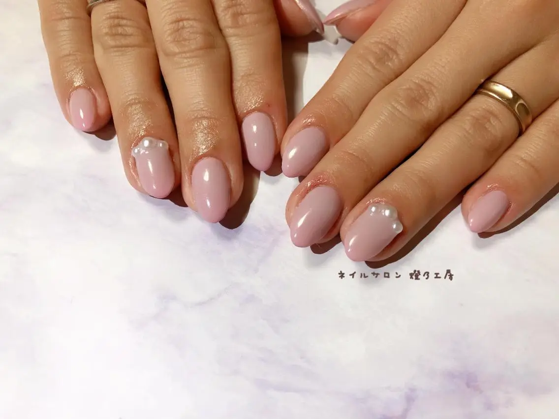 ネイル 伊藤 美里のネイルデザイン
