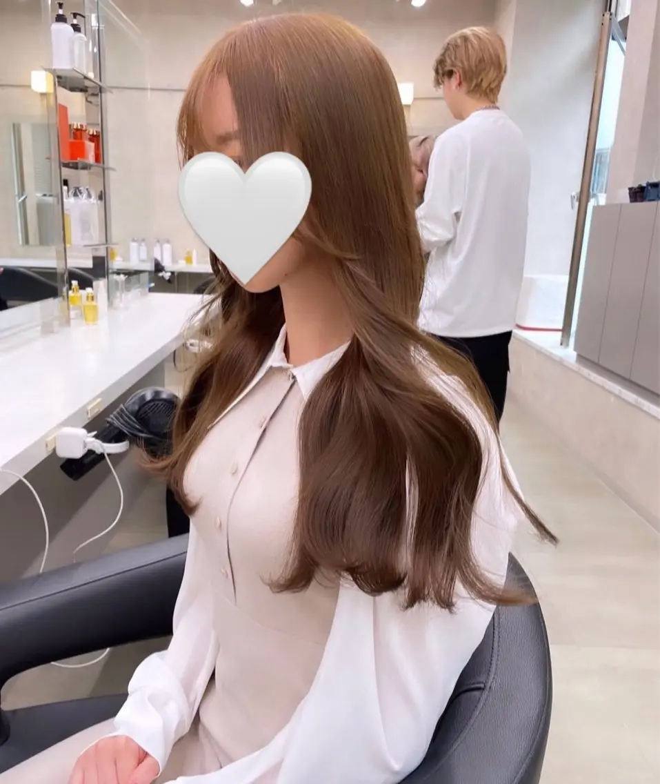 ロング 🤍透明感カラー/ 韓国レイヤー🤍のヘアスタイル